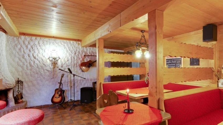 Hotel Alp Inn - Chiemgaukarte Inclusive Ruhpolding Kültér fotó